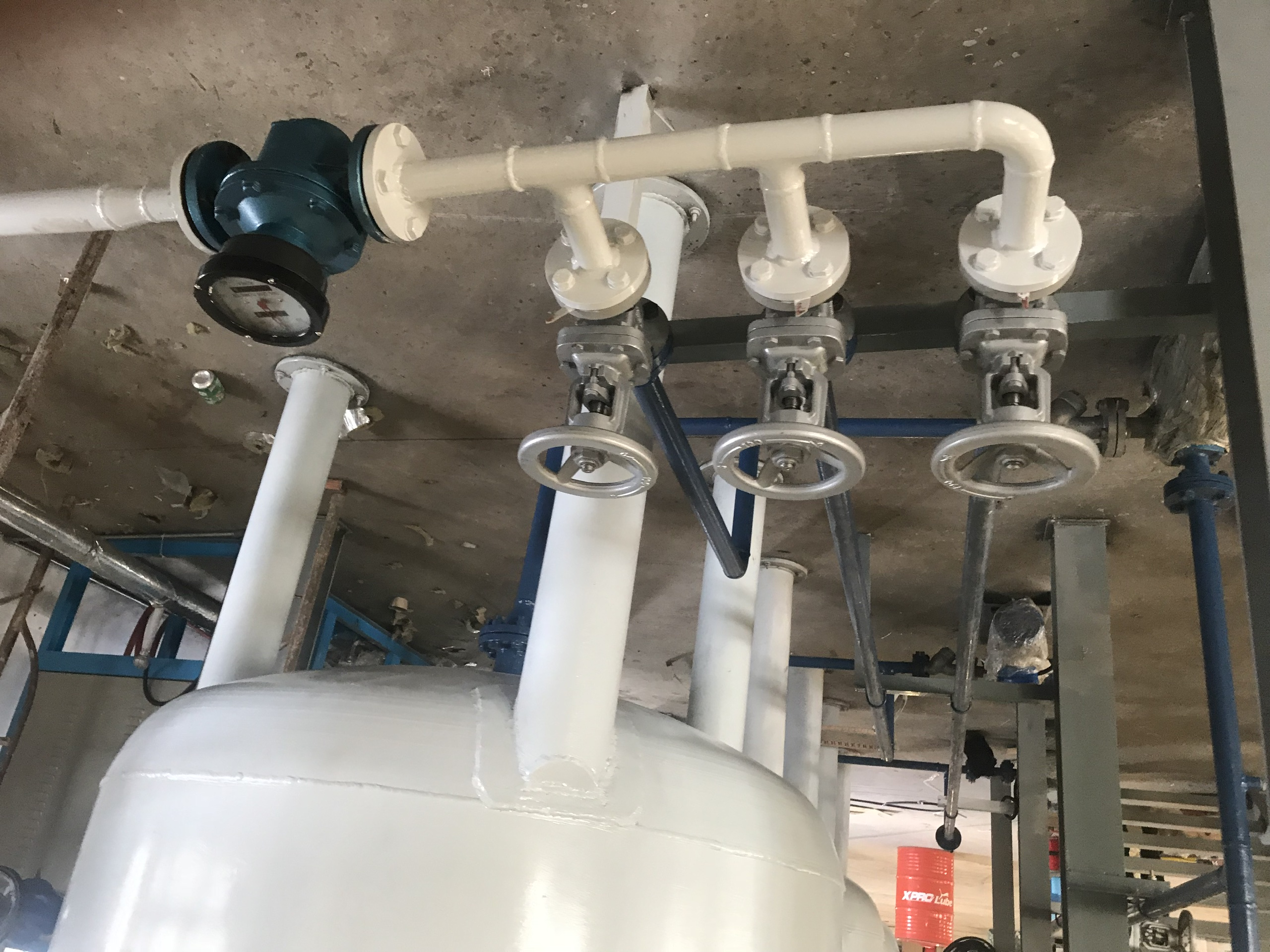 thiet-bi-chung-cat-condensate